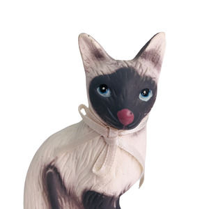 Vintage Ceramic Siamese Cat with Bow Loom co  1992 4"x 3"